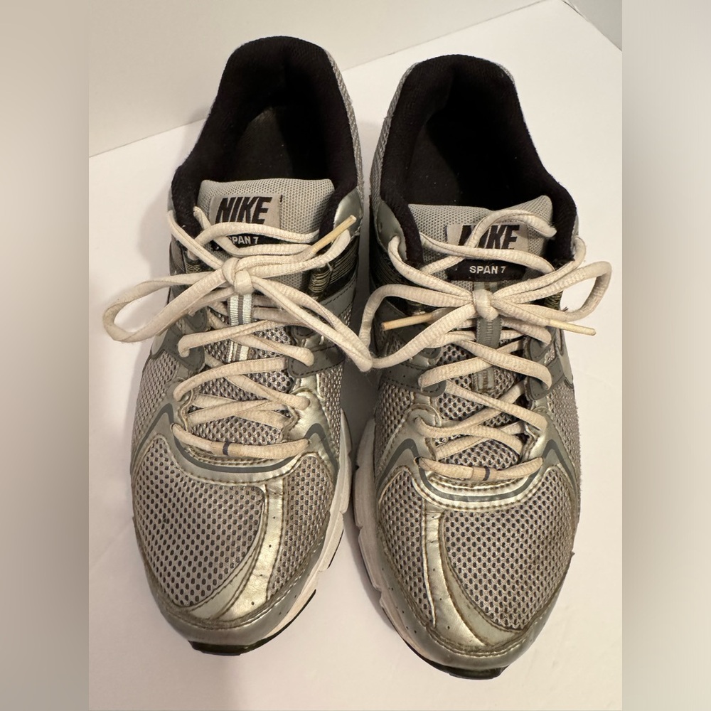 Nike Air Max Fly Wire 2010 Span 7 Silver, Black Tones Sneakers Size 8